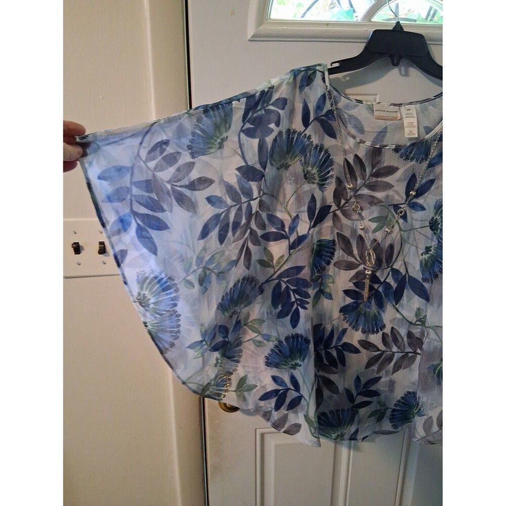 Women's Top 22W by Alfred Dunner Attached Sheer Poncho & Silver Necklace - Picture 7 of 9